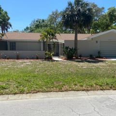Pet Friendly home with hot tub close to Indian Rocks Beach