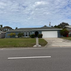 Pet Friendly Home with Hot Tub near Walsingham Park