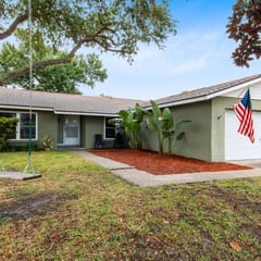 Pet Friendly Pool Home close to Indian Rocks Beach