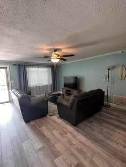 Pet Friendly home with Hot Tub close to Beach - Image 5