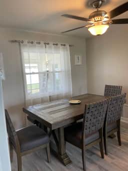 Pet Friendly Home with Hot Tub near Walsingham Park - Image 5