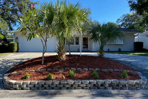 Pet Friendly home with Hot Tub close to Beach - Image 1