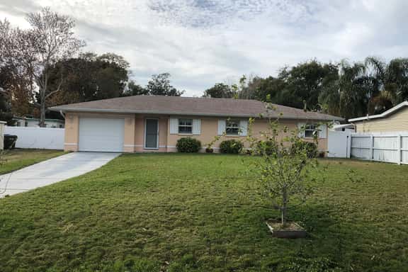 Pet Friendly Pool Home close to Indian Rocks Beach - Image 1
