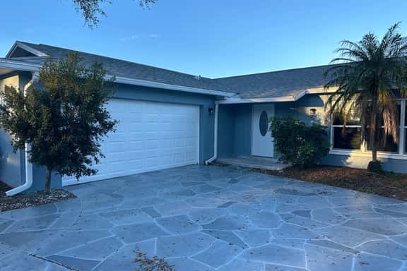 Pet Friendly Pool Home close to IRB and Walsingham Park - Image 1