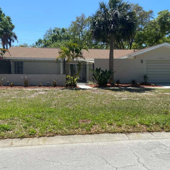 Pet Friendly home with hot tub close to Indian Rocks Beach - Image 1