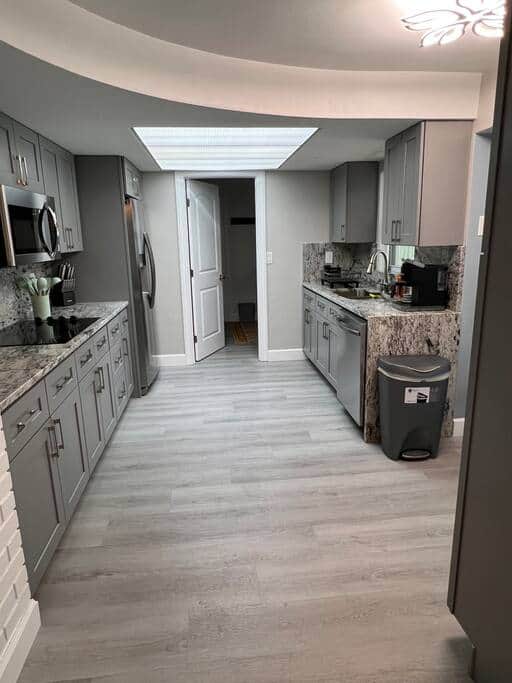 Pet Friendly Home close to the beach and Taylor Park - Image 2