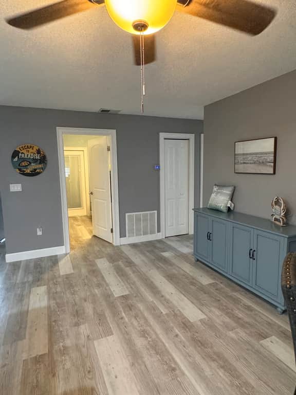 Pet Friendly Pool Home close to IRB and Walsingham Park - Image 4
