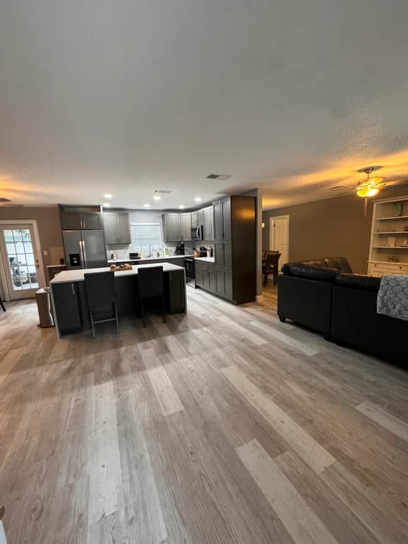 Pet Friendly Pool Home close to IRB and Walsingham Park - Image 5